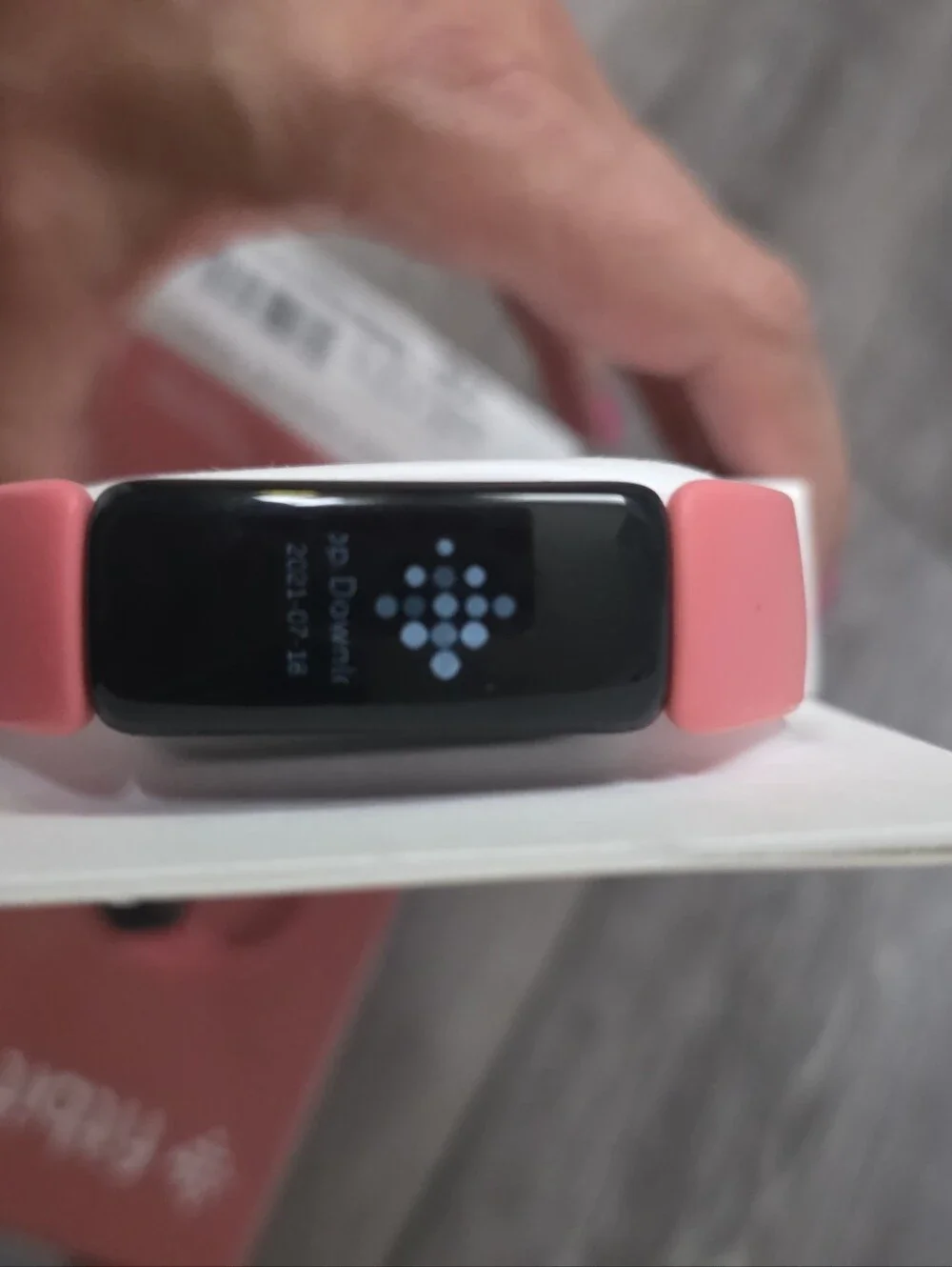 Fitbit Inspire 2 Fitness Tracker + Heart Rate – Desert Rose/Pink